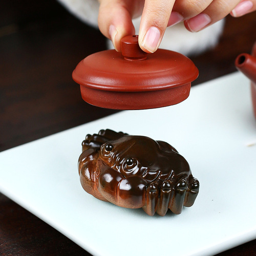 Yixing Zisha tea pet color-changing crab ornaments Bafanglaicai hairy crab tea play kung fu tea set teapot creative style