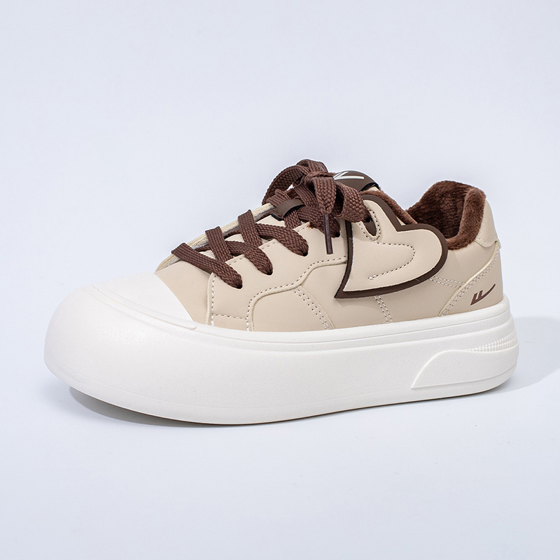 Huili nuevo calentamiento de terciopelo, zapatos blancos de suela gruesa, zapatos de skate de moda de invierno para mujeres, zapatos de algodón altos y hermosos juveniles.
