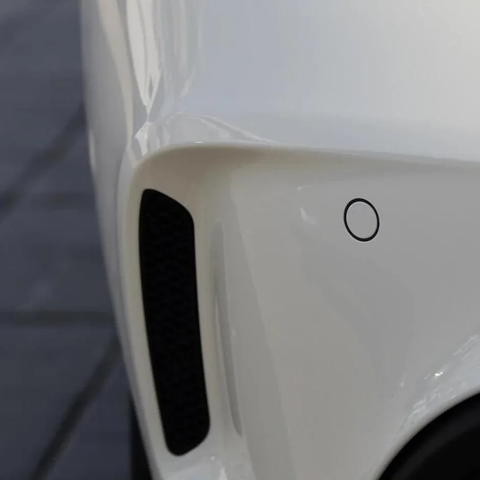 Car buzzer with built-in reversing radar assistance can be paired with a rearview camera system, featuring 4 rear sensors, directly supplied by the manufacturer