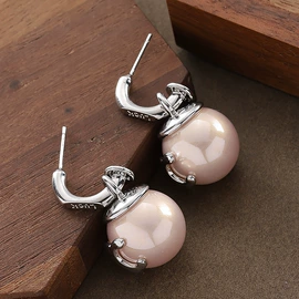 耳钉;耳环;戒指