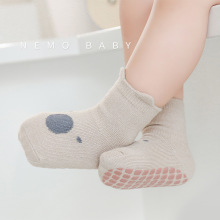 婴儿地板袜男宝女宝学步袜中筒卡通室内防滑早教新生儿袜