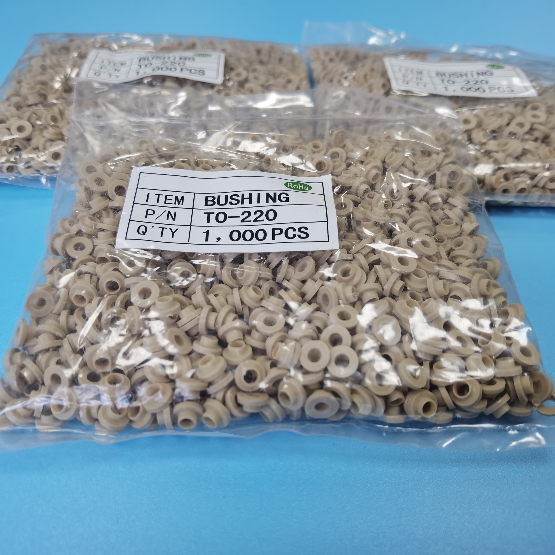 源头厂家供应电晶体绝缘粒TO-220塑胶绝缘垫耐高温尼龙绝缘粒子