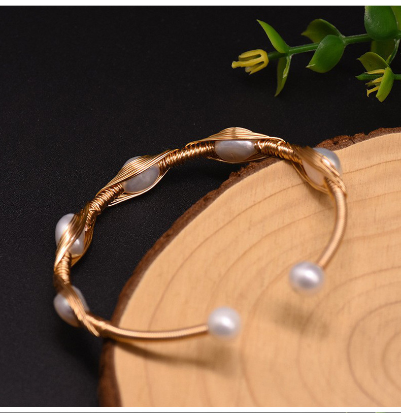 18K Gold Plated Plating Material December Birthstone Turquoise, Crystal Inlay Material Bangle Classification Retro Geometric Pearl Inlay Turquoise Crystal 18k Gold Plated Bangle