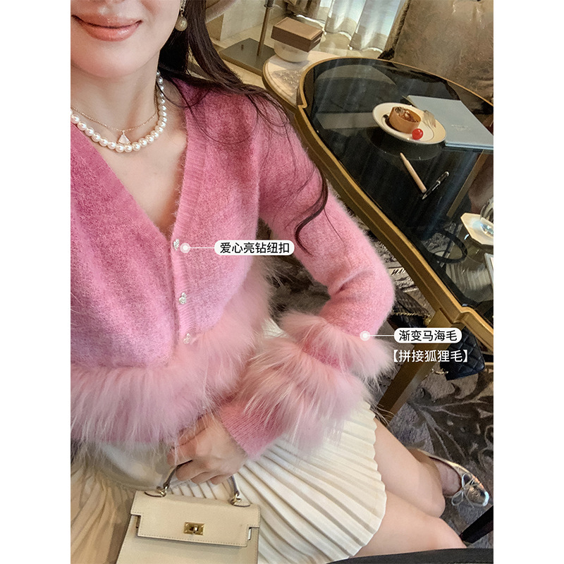 鱼兔子的兔子v领毛衣女甜美温柔秋冬2025新款长袖修身针织开衫女|undefined