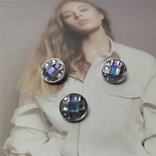 С�~���l����ˮ��荼~�ۈA�β��С���LŮʿᘿ��r���ٴ�¿���