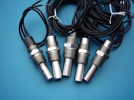 昆西螺杆式空压机温度开关122880-222-0340，08-819791-004