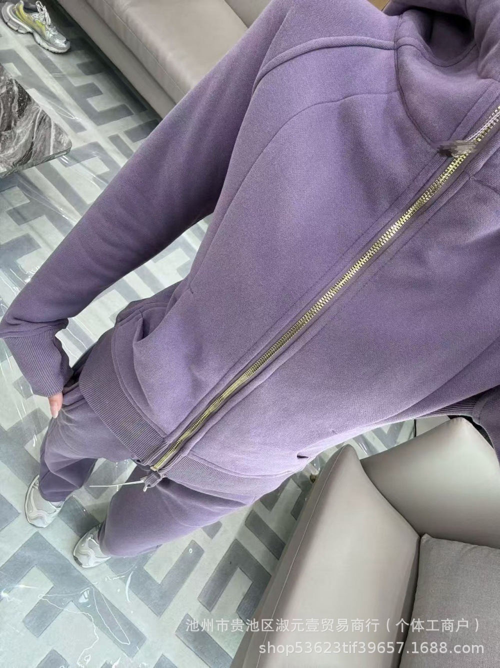 Smoked purple gold [slim fit sweatshirt] / S code = 2 suggestions (40-50kg)