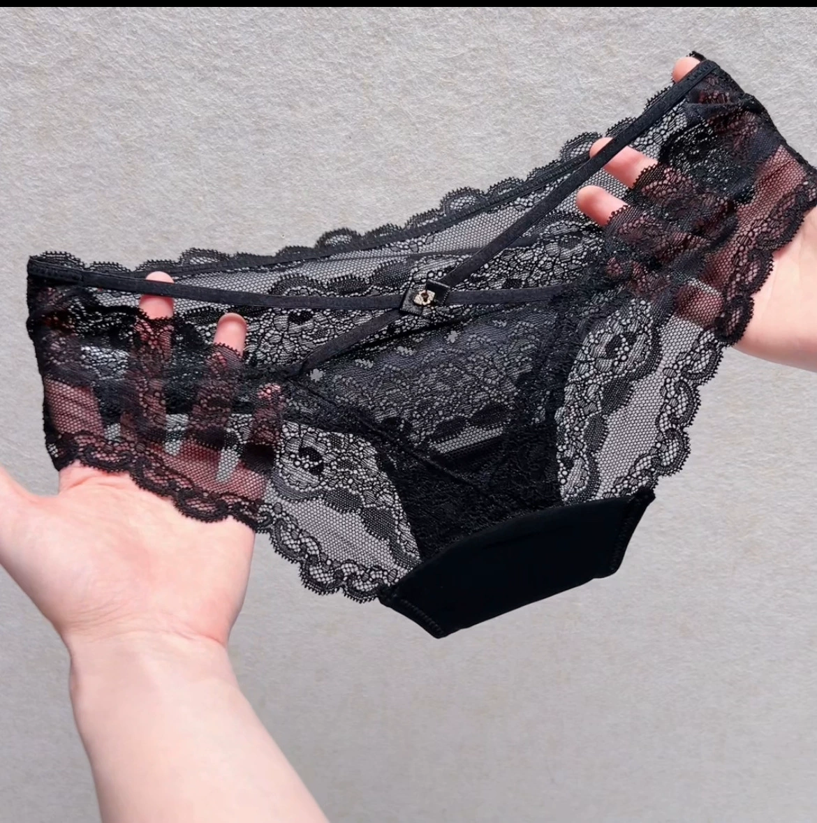 Сексуальный пояс, нижнее белье, модные брюки, штаны, акцент на бёдрах