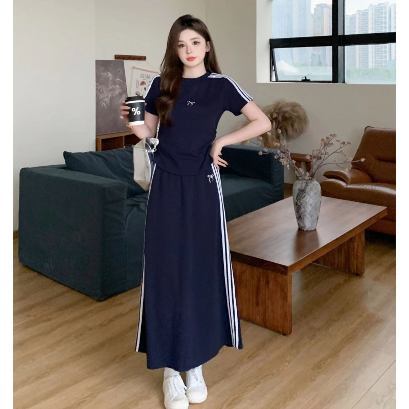 慵懒风休闲时尚套装女三条杠短袖t恤夏季高腰A字裙运动风两件套潮|undefined