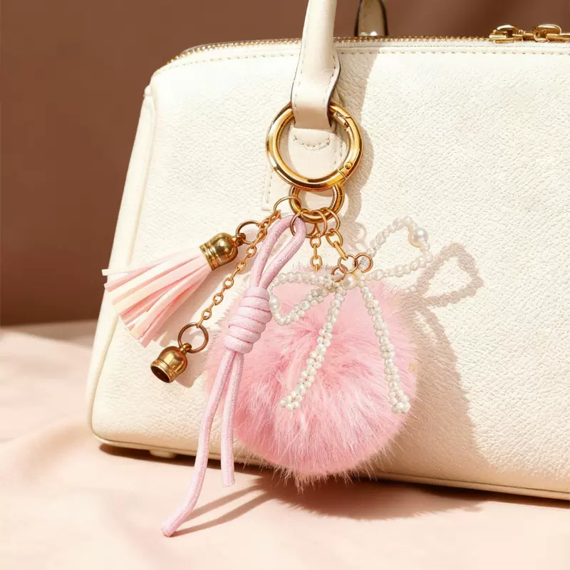 可爱毛球挂饰珍珠钥匙扣桃心包包挂件汽车配饰毛绒挂饰小礼品批发