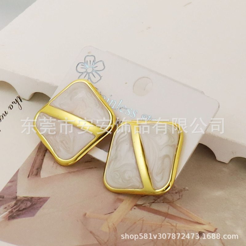 跨境轻奢高级感不锈钢方形白色滴釉爱心耳环女小巧精致时尚耳钉|undefined