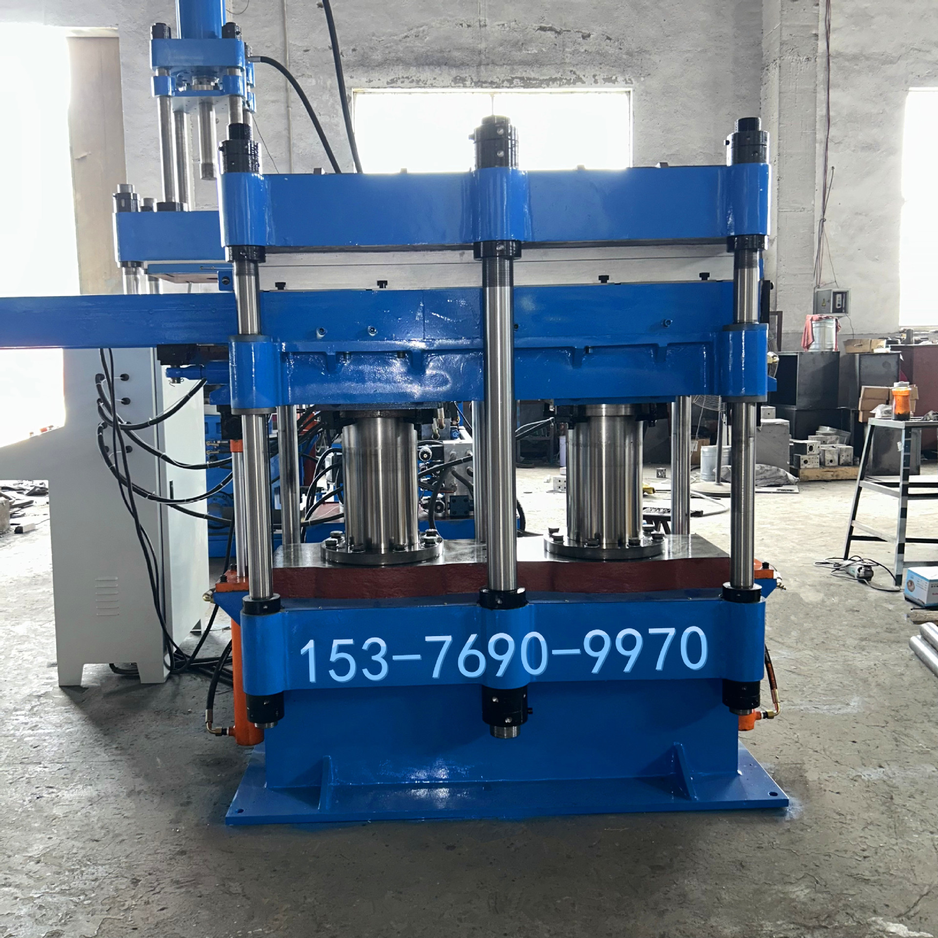 100吨六立柱300X1250mmPLC全自硫化机