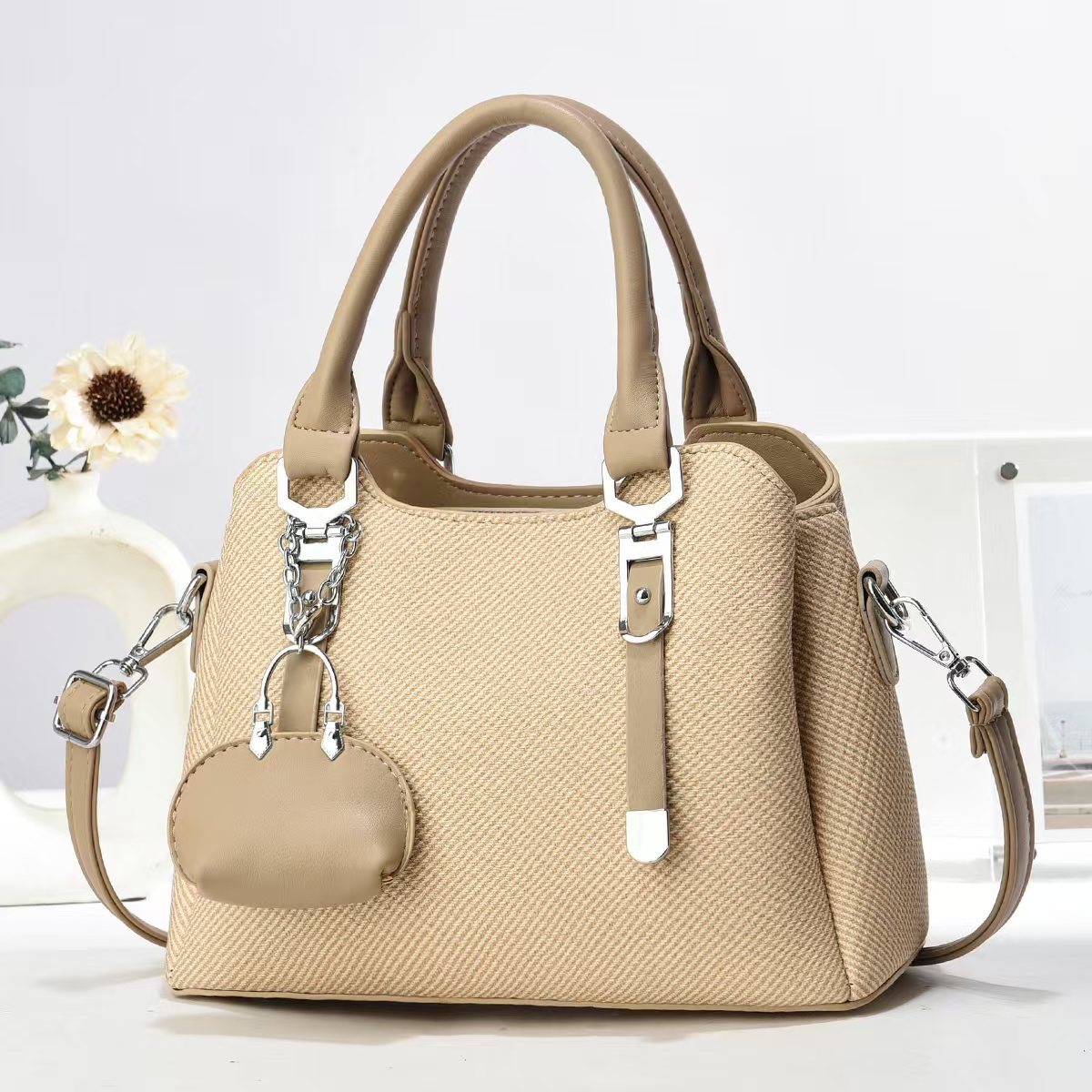 Bolsos para mujer 2025 nuevo bolso de hombro bolso de mensajero bolso femenino esencial de la diosa del sentimiento de alta gama