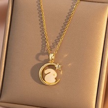 网红爆款国潮风星月玉兔吊坠唯美清新兔女款精致百搭生肖颈链