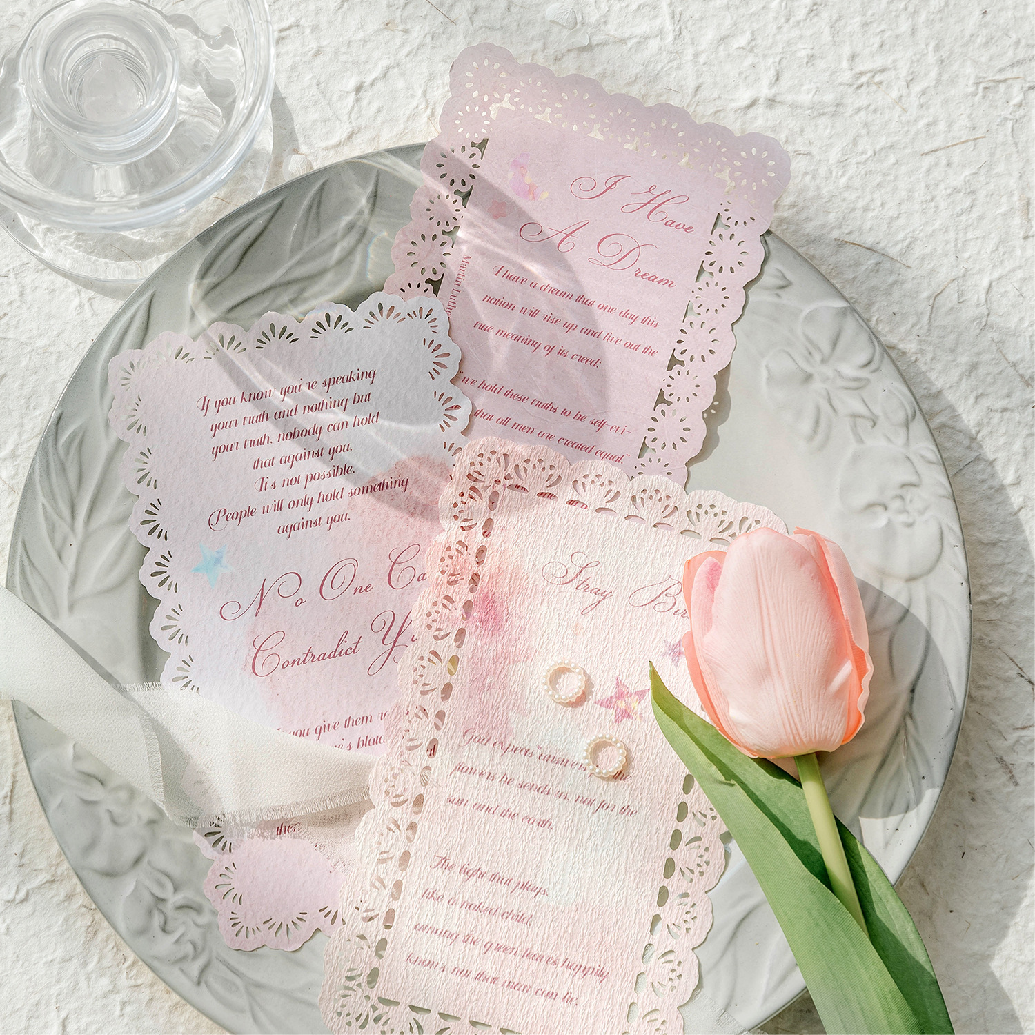 Mo Mo Papel especial Papel de material de encaje hueco Serie de palabras de amor de encaje Libro de mano coreano Decoración Papel de material de paisajismo