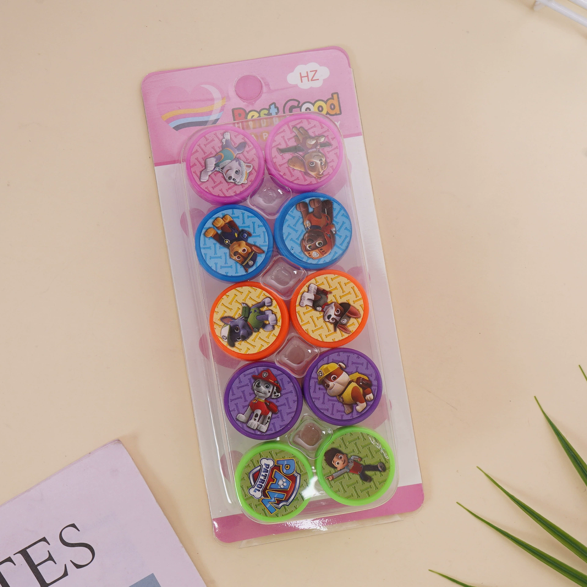 Симпатичная мультяшная команда Wangwang печатная печать акрилового вертикального цвета