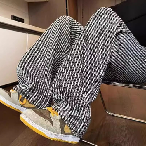 Black and White Vertical Striped Pants for Men and Women, Spring and Autumn, Droopy Straight Leg Pants for Youth, Durable Casual Long Pants