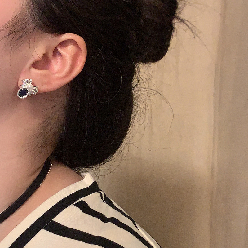 S Reines Silber Schleife Perle Personalisierte Schwarze Elliptische Zirkon Ohrringe 2023 Neues trendiges Design Gefühl Klein und Einzigartig_voghion.com