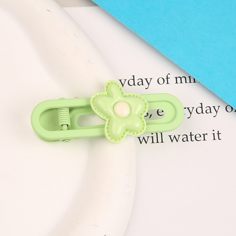 Primavera nueva historieta Sanrio oval metal horquilla linda chica dulce lado Bangs hairpin tocado