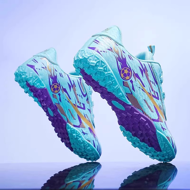 Cristiano Ronaldo Assassin 16 Kidsren's Football Shoes for Primary and Secondary School Students Boys Rotating Buckle Sports Shoes Competition Training Tf Training Spiked Shoes Cristiano Ronaldo Assassin 16 Kidsren's Football Shoes for Primary and Secondary School Students Boys Rotating Buckle Sports Shoes Competition Training Tf Training Spiked Shoes