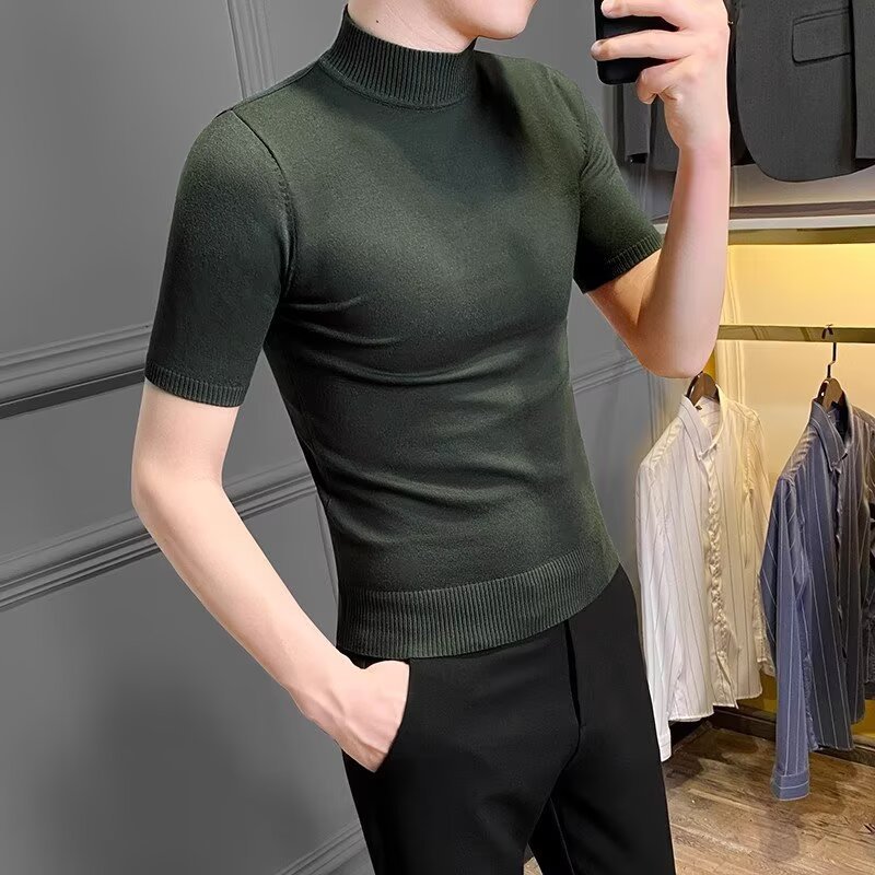 짙은 녹색