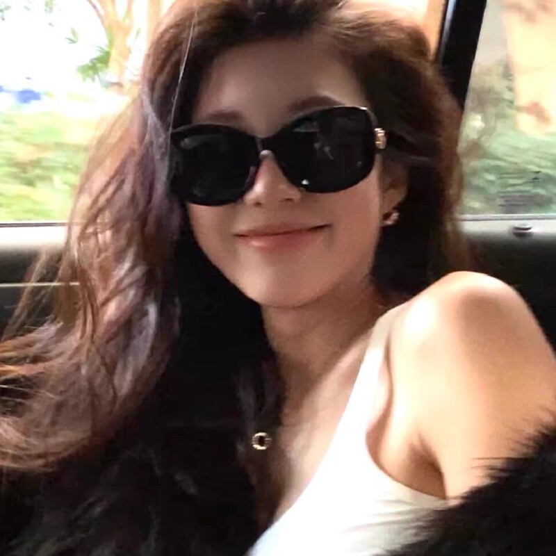 Wall Fierce recommend Face-free High-end Sunglasses Hepburn Style Butterfly Sunglasses UV-resistant Small Fragrance Sunglasses