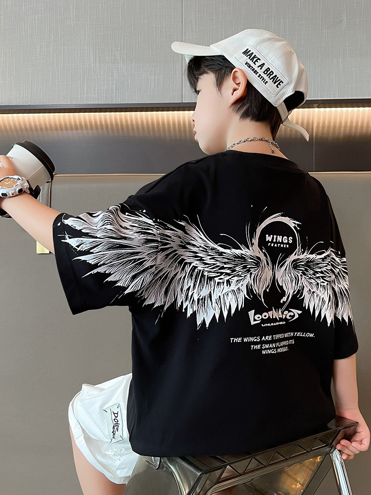 Short sleeve T-shirt for boys