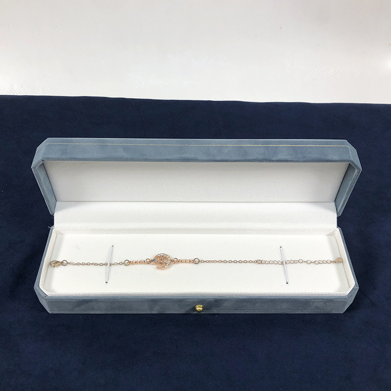 ヨーロッパの八角形の湖の青い綿布はレースのアクセサリーの包装箱の指輪のイヤリングのネックレスの手のチェーンの箱のアクセサリーの箱の卸売りを熱くします。|undefined