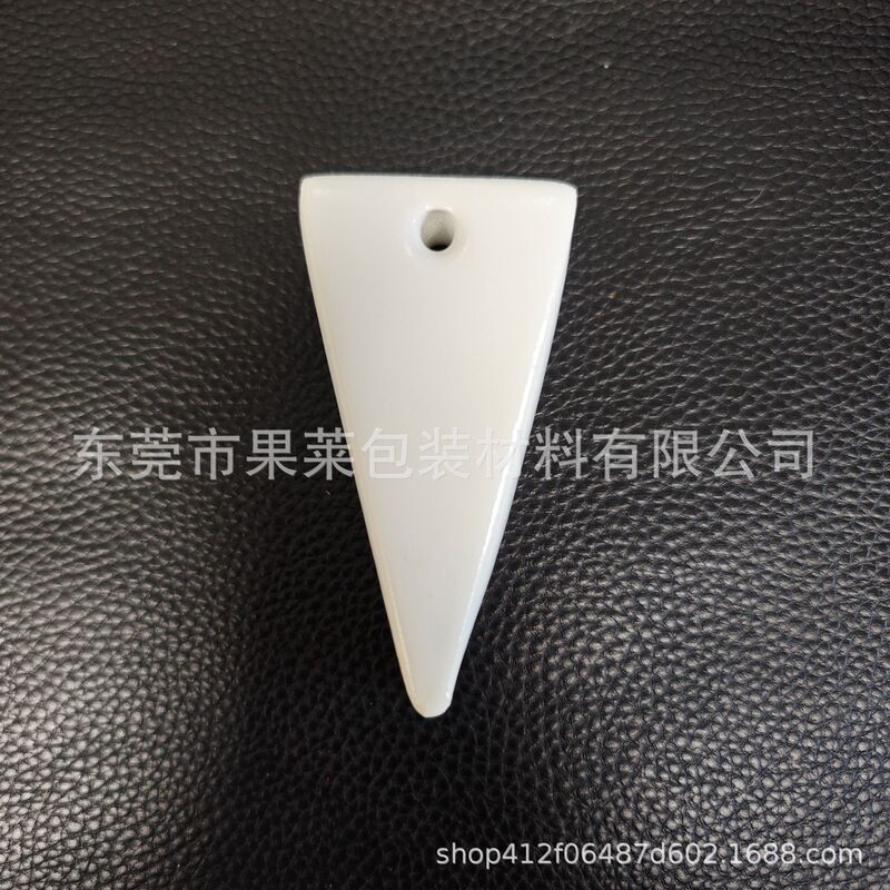 Foam floating keychain with high buoyancy, NBR foam luminous keychain, EVA dipped waterproof foam pendant Foam floating keychain with high buoyancy, NBR foam luminous keychain, EVA dipped waterproof foam pendant