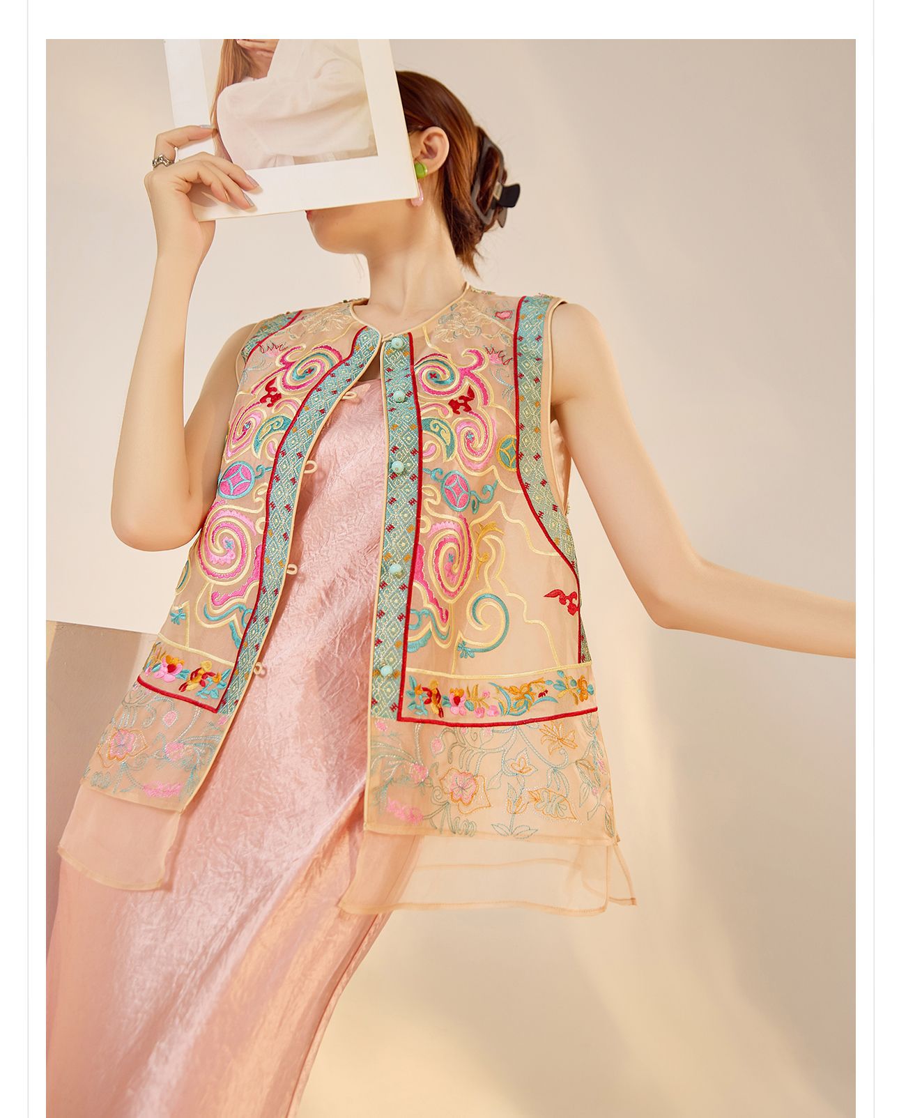 Áo vest cổ đứng phong cách retro Trung Hoa, thiết kế thêu, chất liệu tơ dâu tằm, mẫu ZX N4045 — Màu đen, Hồng mơ chi tiết 12