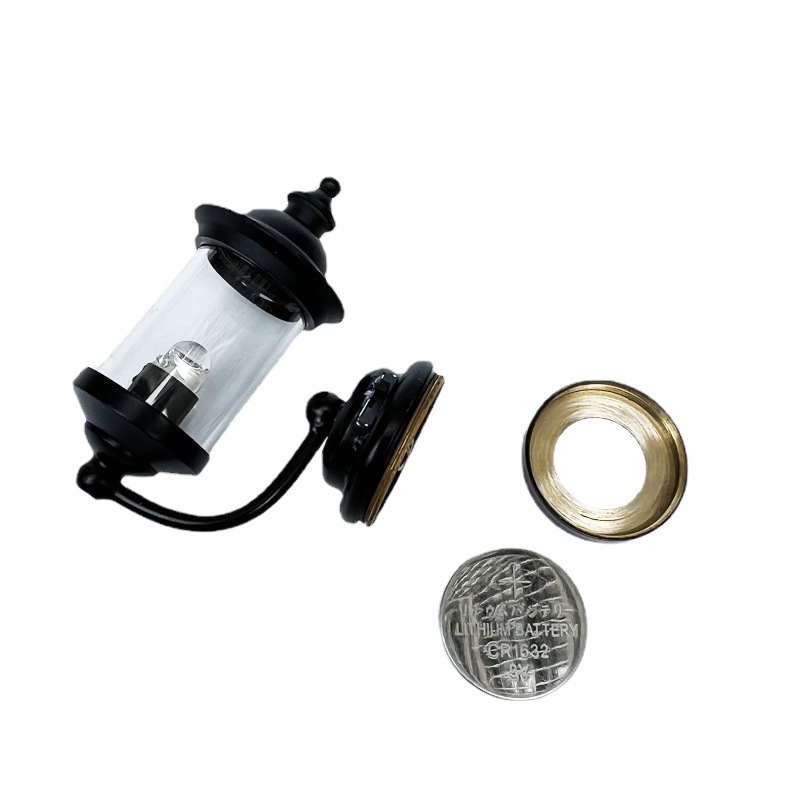 1:12 Dollhouse mini modelo miniatura brillante LED negro retro lámpara de pared al aire libre europeo ~