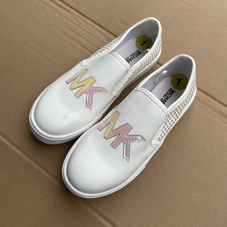 美國單 舒適平底兒童板鞋童單鞋 21--35碼（微瑕疵）