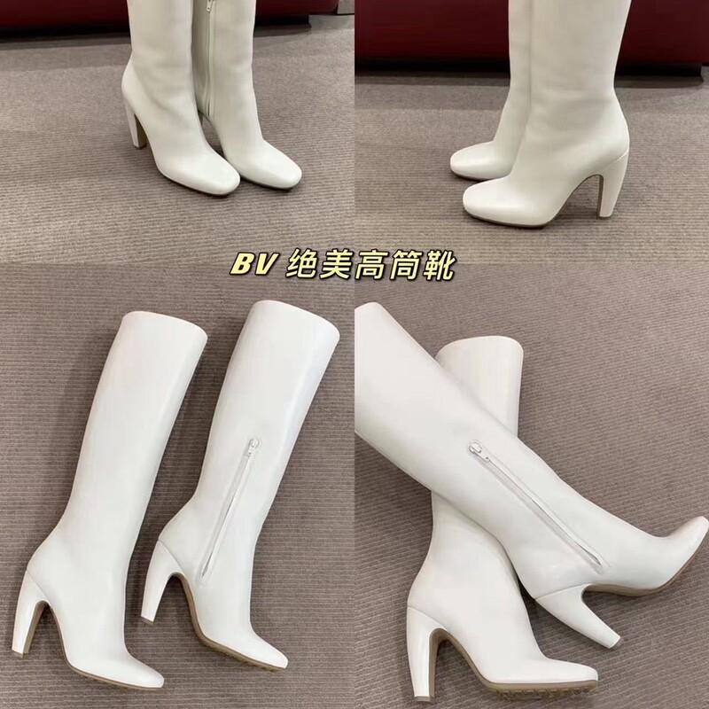 Floral Pattern Round-Toe Chunky Heel White High-Tube Long Boots for Women, 2025 Autumn and Winter New Style Ultra-High Heel Fashion Boots Floral Pattern Round-Toe Chunky Heel White High-Tube Long Boots for Women, 2025 Autumn and Winter New Style Ultra-High Heel Fashion Boots