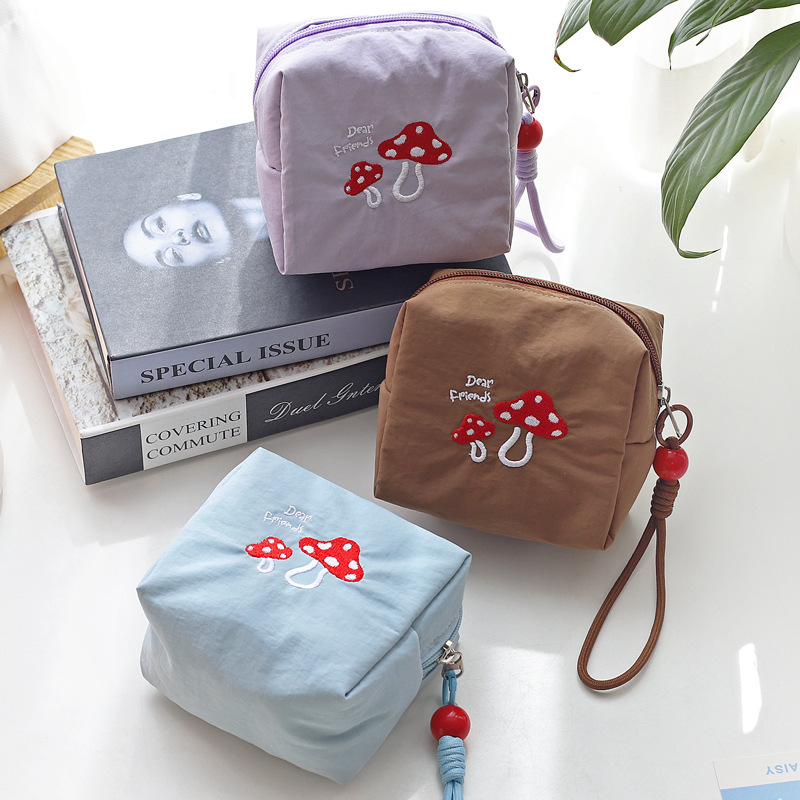 2026 New Model Versatile Large-Capacity Mushroom Makeup Bag Portable Bag Data Cable Storage Bag Fabric Clutch Bag for Women 2026 New Model Versatile Large-Capacity Mushroom Makeup Bag Portable Bag Data Cable Storage Bag Fabric Clutch Bag for Women