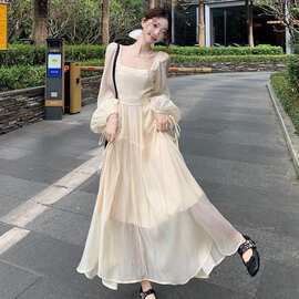 大码女装法式温柔杏色方领连衣裙春春季胖mm显瘦收腰气质公主长裙