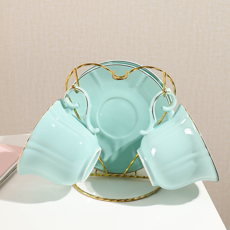 Taza de café y platillo traje estilo europeo Luz de lujo taza de café simple taza de té juego de té de cerámica taza de té negro té de la tarde estante de entrega