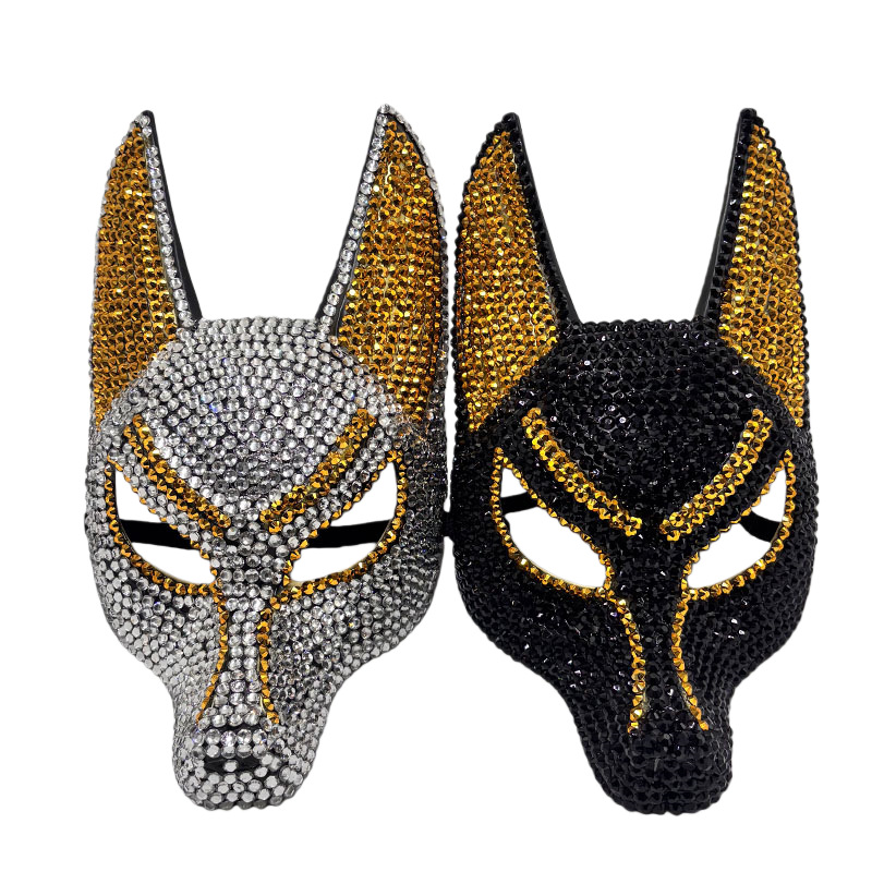 Máscara de media cara de animal con diamantes