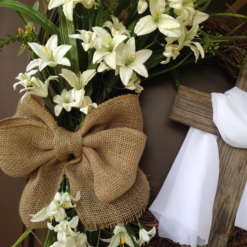 Cruzar la frontera corona de Pascua con la cruz de Pascua conejo guirnalda puerta colgante decoración