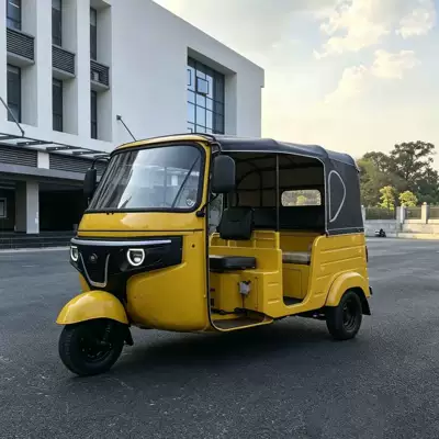 Electric three-wheeled yellow durable model for cross-border export to Africa and Southeast Asia, passenger transport vehicle with canopy for Africa