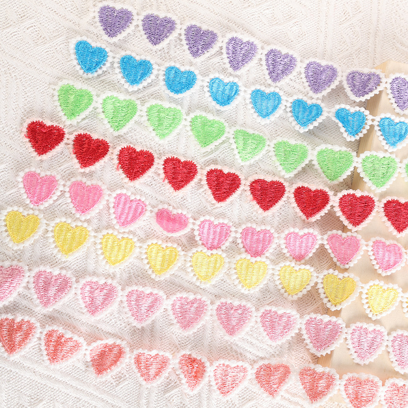 Factory spot wholesale small fresh simple love lace Children DIY handmade decorative clothing shoes and hats accessories
