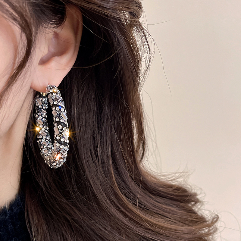 Fashion Circle Metal Inlay Zircon Womenu0027S Earrings 1 Pair