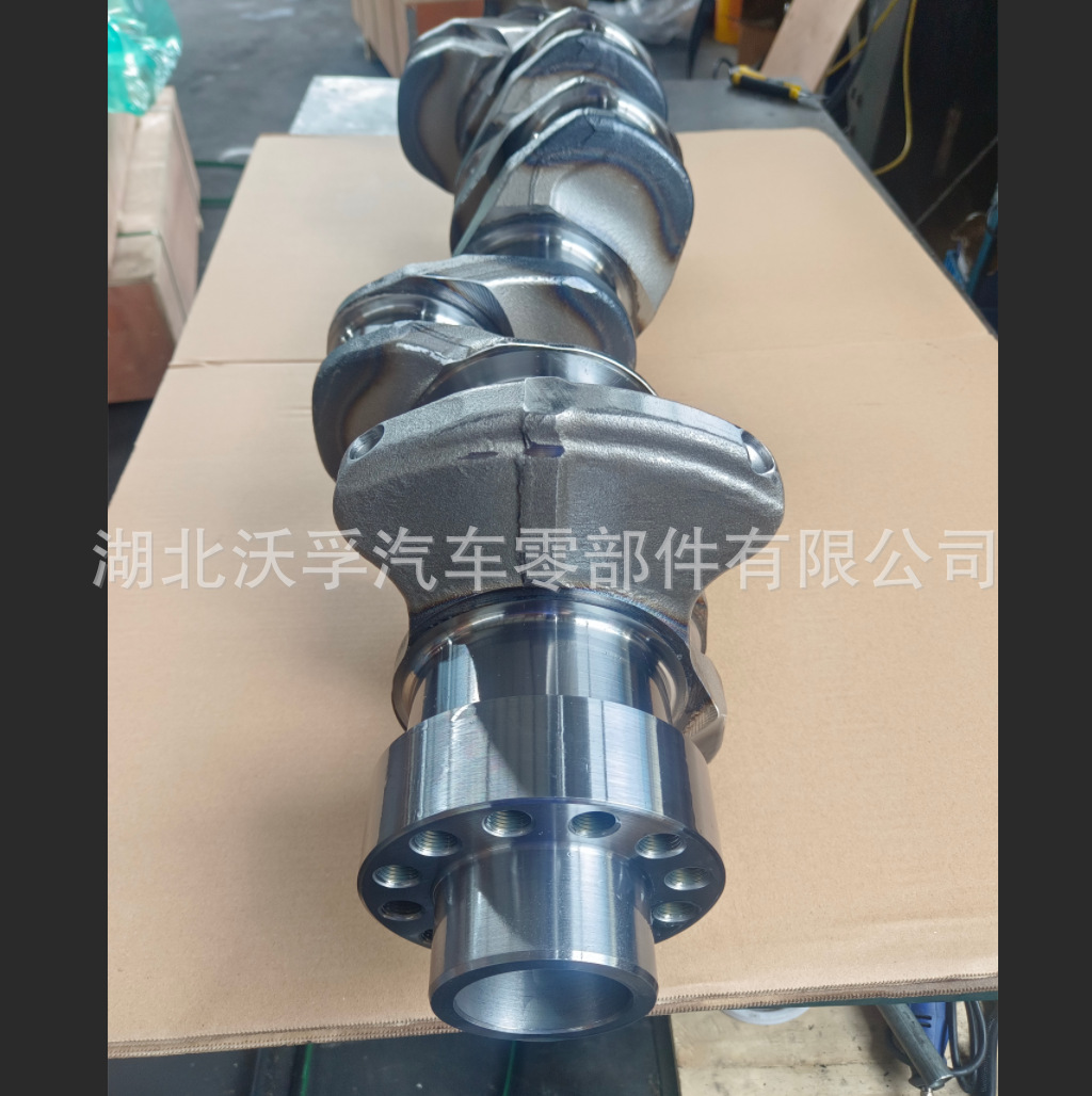 Suitable for Mercedes-Benz Om471 Crankshaft A4710300401, 4710300101