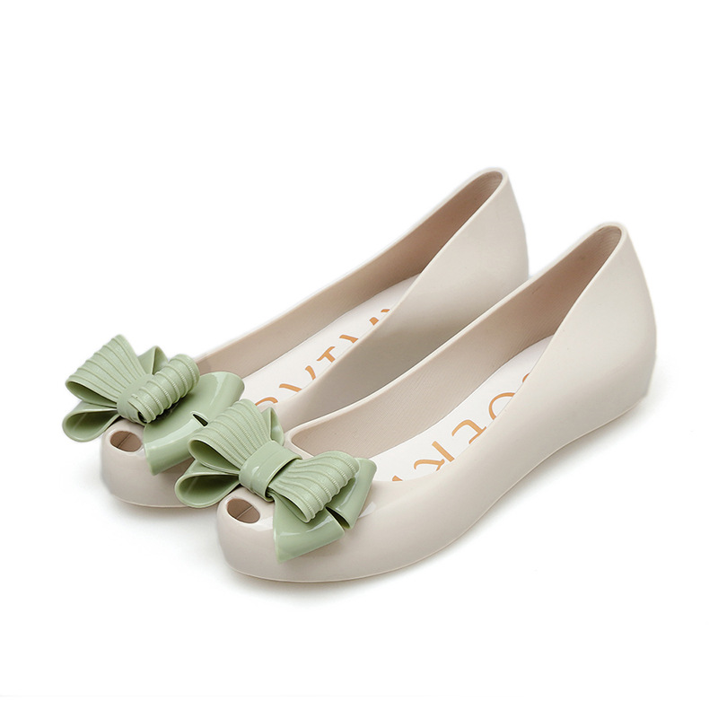 흰색 배경 녹색 꽃 [서리로 업그레이드]]