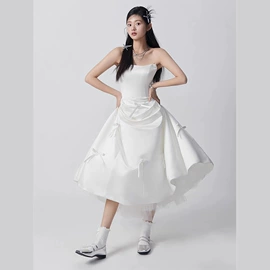 婚纱;晚礼服;舞会礼服