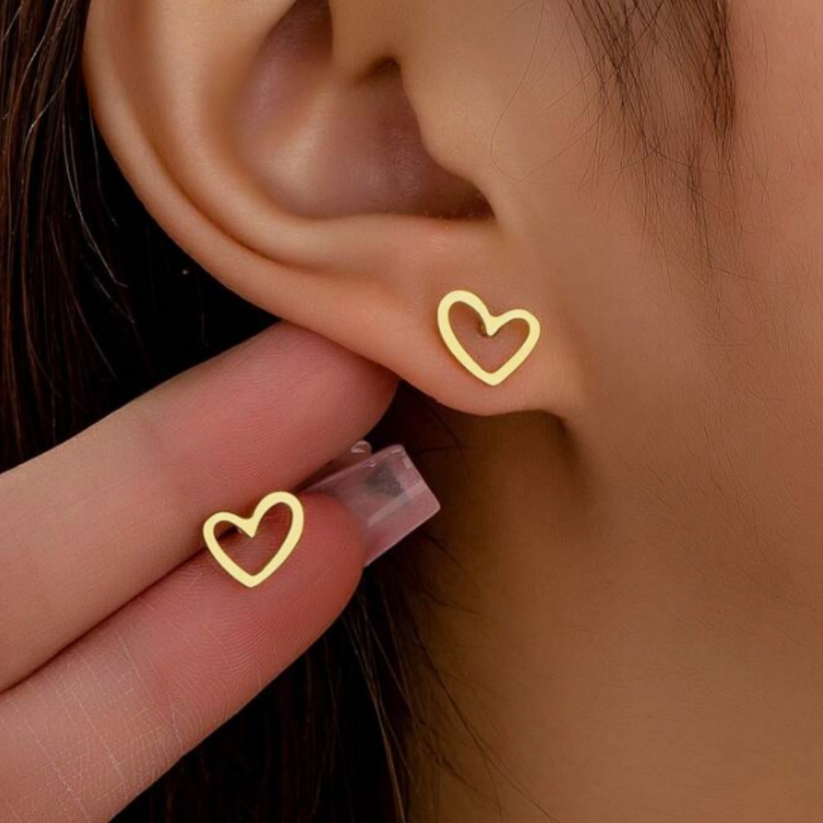 Minimalist, Geometric Heart Shaped, Triangle Shaped, U Shaped, Star Shaped, And Moon Shaped Ear Cartilage Studs Fashionable And Versatile Earrings._voghion.com