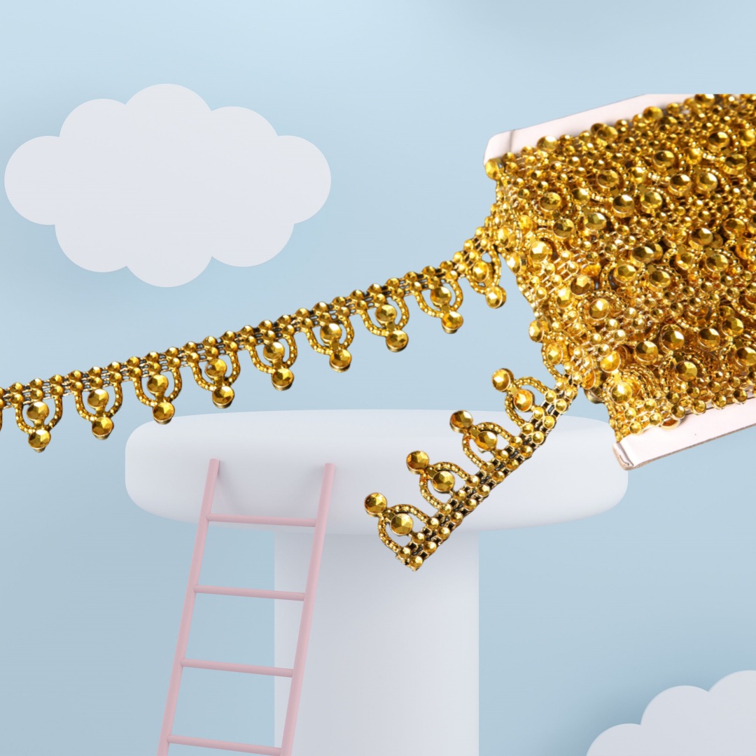 Venta de fábrica cadena de diamantes con borlas accesorios de ropa accesorios corona única al por mayor diamante de hilo de plástico taladro zapatos y sombreros adornos