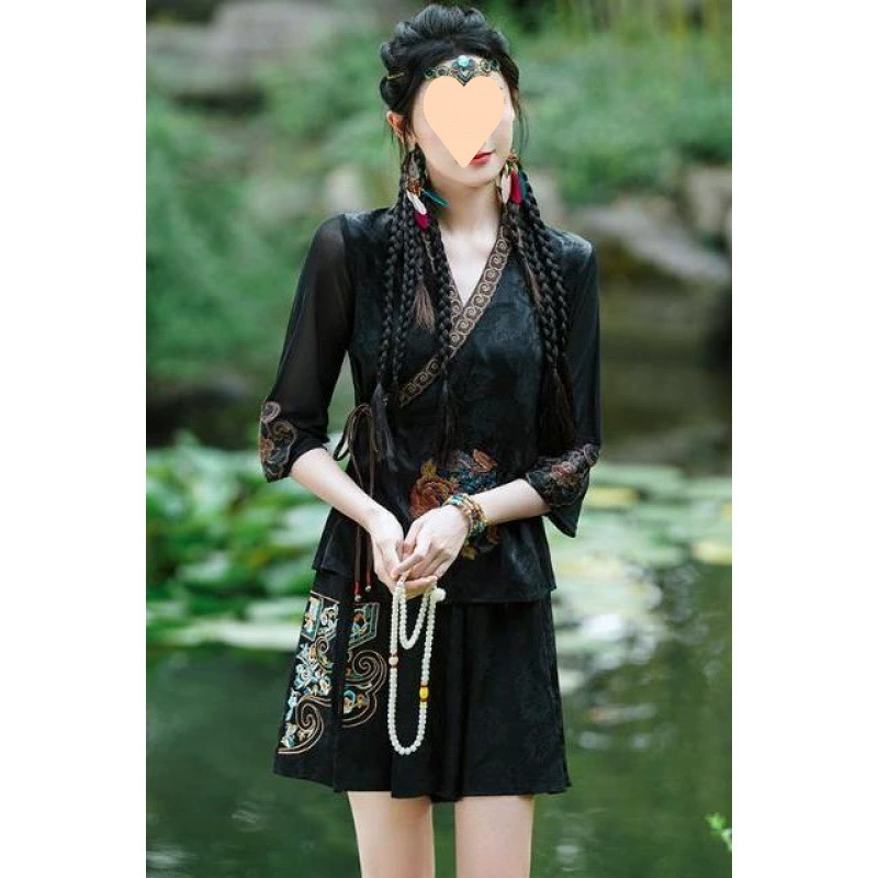 2025 Новый улучшенный топ в китайском стиле Hanfu с асимметричным воротником, костюм Тан с вышивкой дзен, топ и шорты для чайного искусства, комплект из двух предметов.