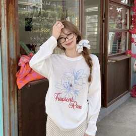 感内搭打底衫女涂鸦印花长袖正肩白色T恤纯棉秋秋季上衣设计舒适