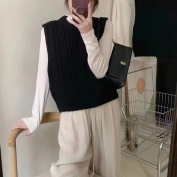 Estilo coreano grueso flojo apilado Chaleco de punto exterior cuello redondo chaleco vintage giro suéter sin mangas para las mujeres Otoño e Invierno