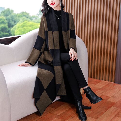 Retro large-size temperament long coat to show slimming and loose knee-high windbreaker